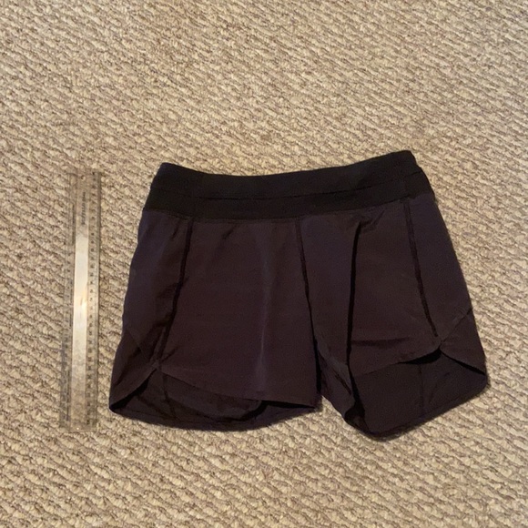 Ivivva black shorts size 12 - Picture 2 of 8